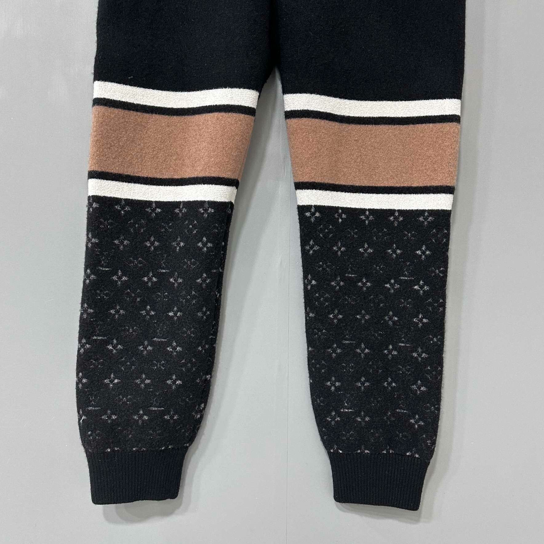 Louis Vuitton Louis Vuitton Knit Wool Sweatpants 30 Men Size US 30 / EU 46 - 4 Thumbnail