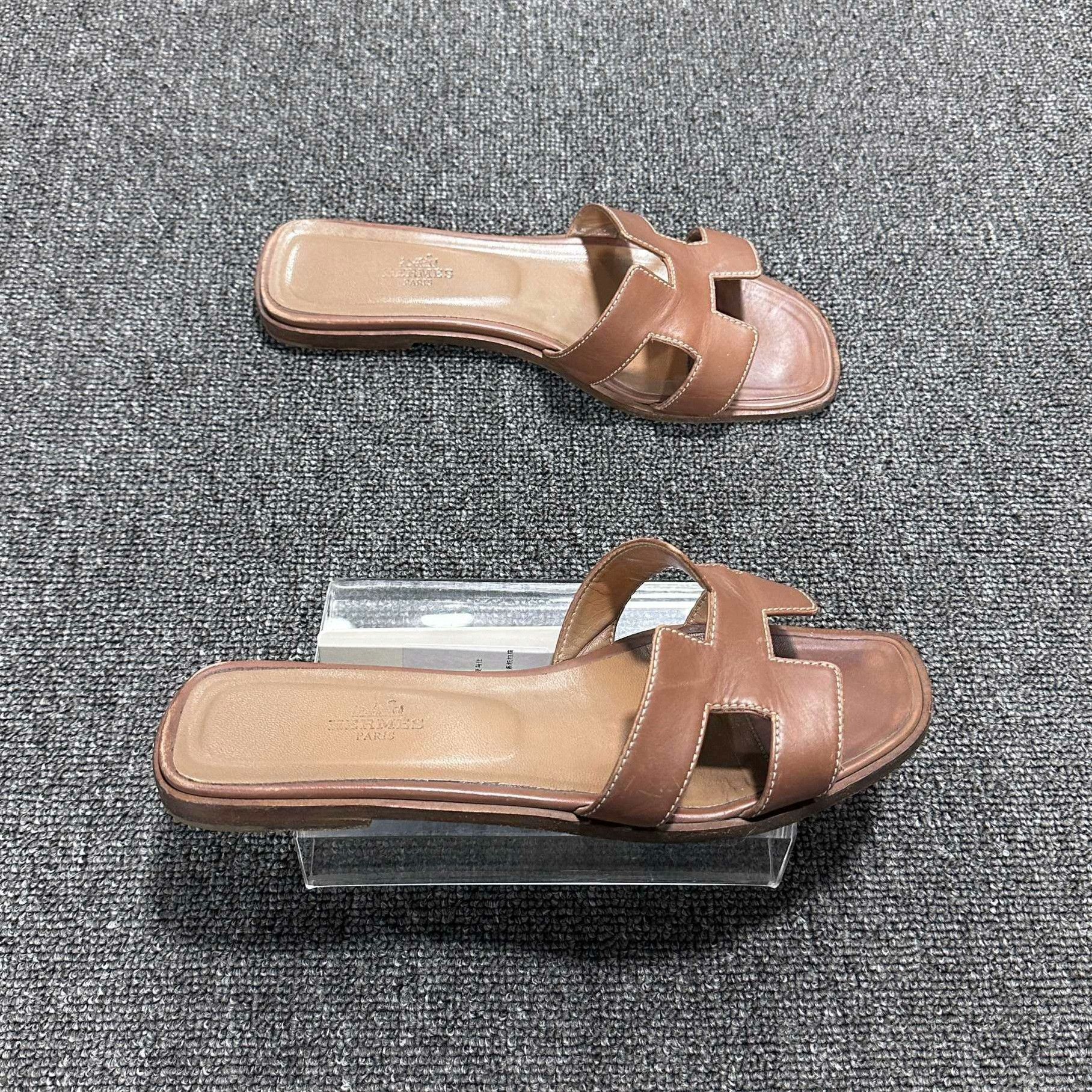 Hermes Hermes Brown Sandals 38.5 Women Size US 7.5 / IT 37.5 - 4 Thumbnail