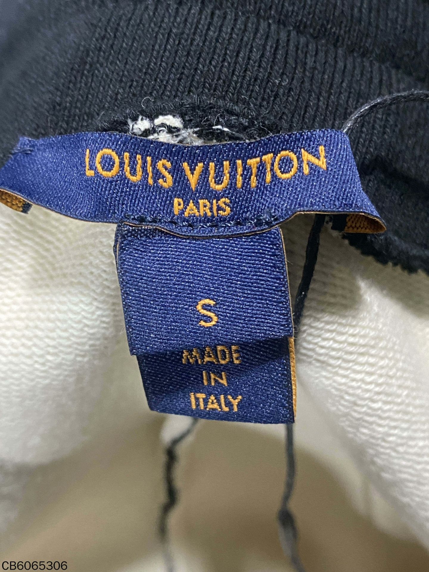 Louis Vuitton Louis Vuitton Pants 26 Women Size 26" / US 2 / IT 38 - 4 Thumbnail