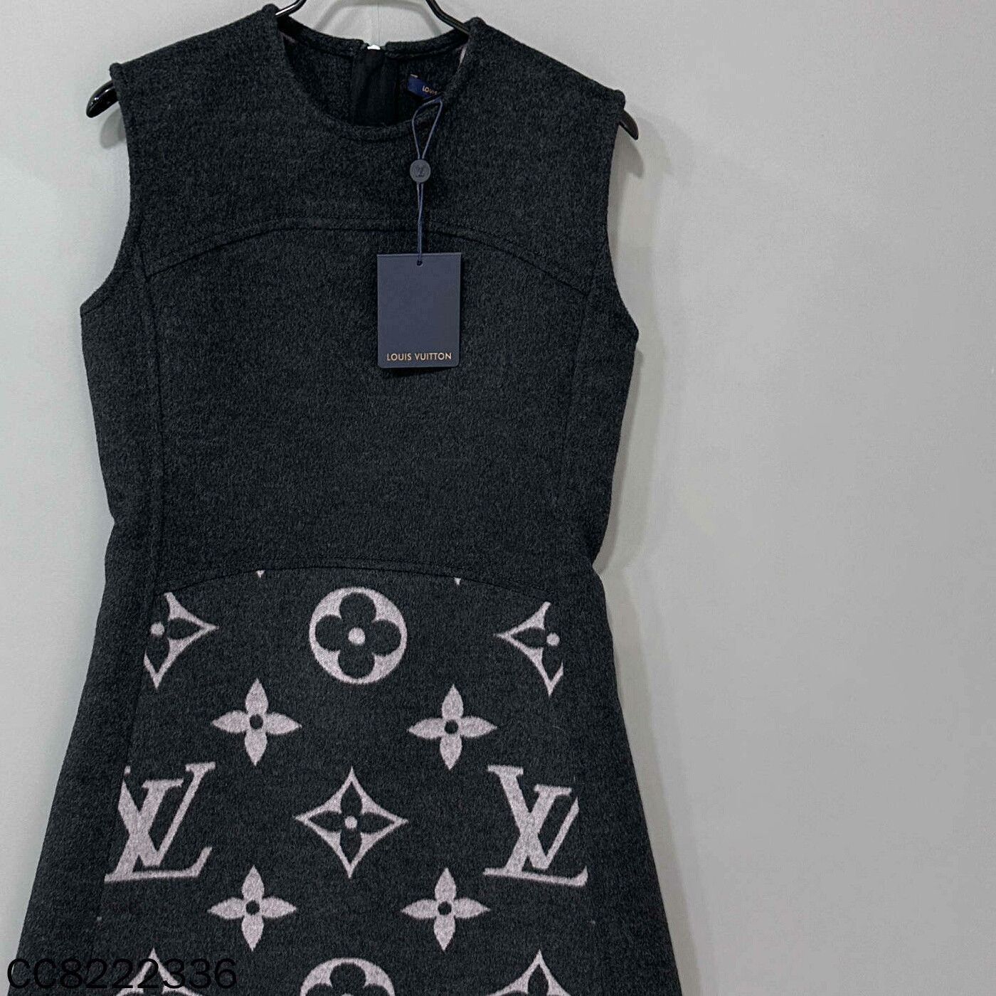 Louis Vuitton Louis Vuitton Jacket S Women Size S / US 4 / IT 40 - 2 Thumbnail