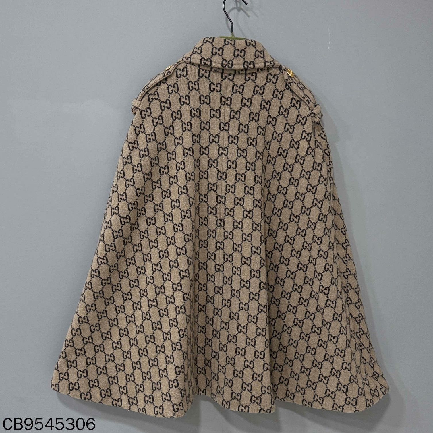 Gucci Gucci Gold Jacket S Women Size S / US 4 / IT 40 - 3 Thumbnail