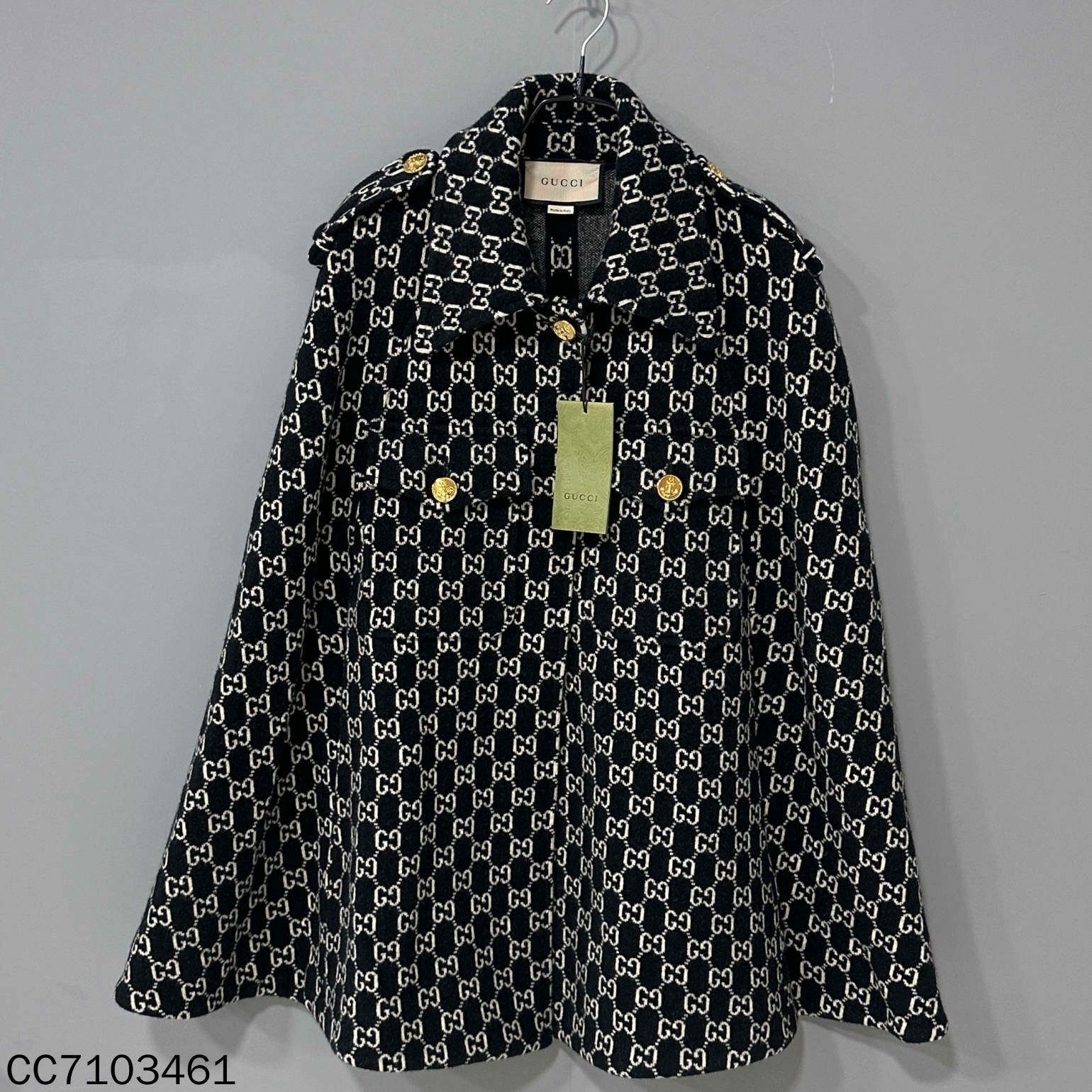 Gucci Gucci Gold Jacket L Women Size L / US 10 / IT 46 - 2 Thumbnail
