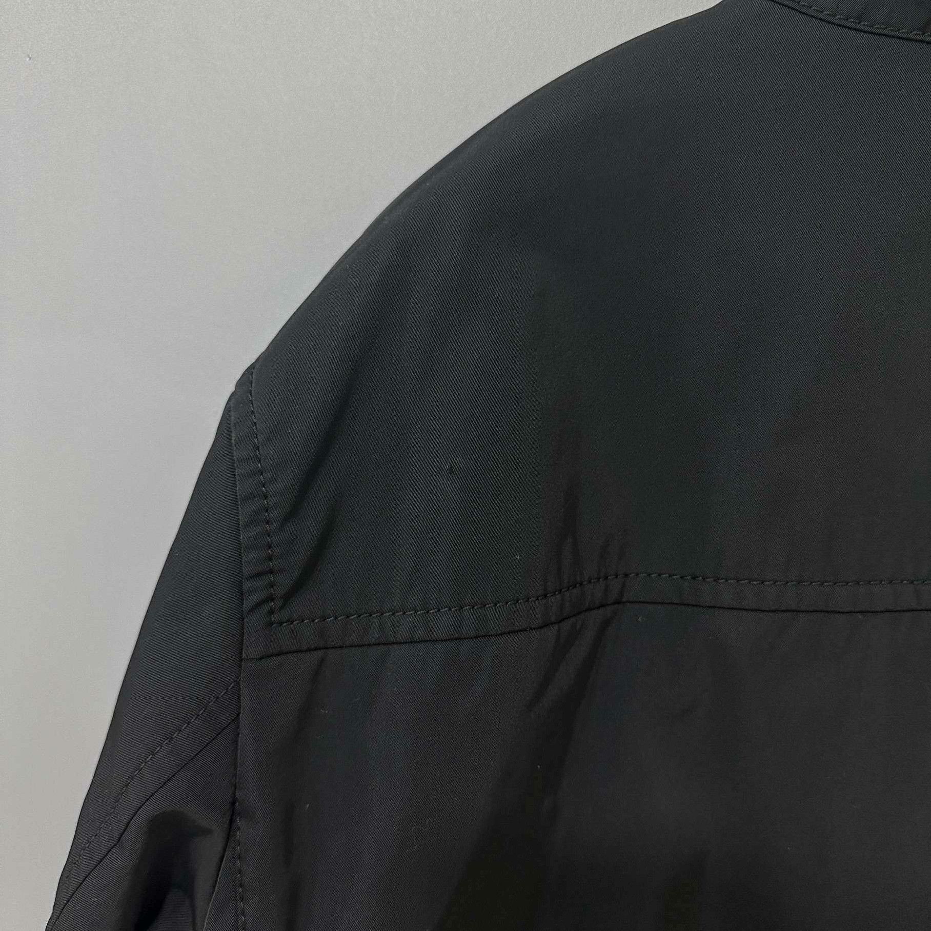 Prada Prada Cargo Black Light Jacket 37 Men Size US S / EU 44-46 / 1 - 4 Thumbnail