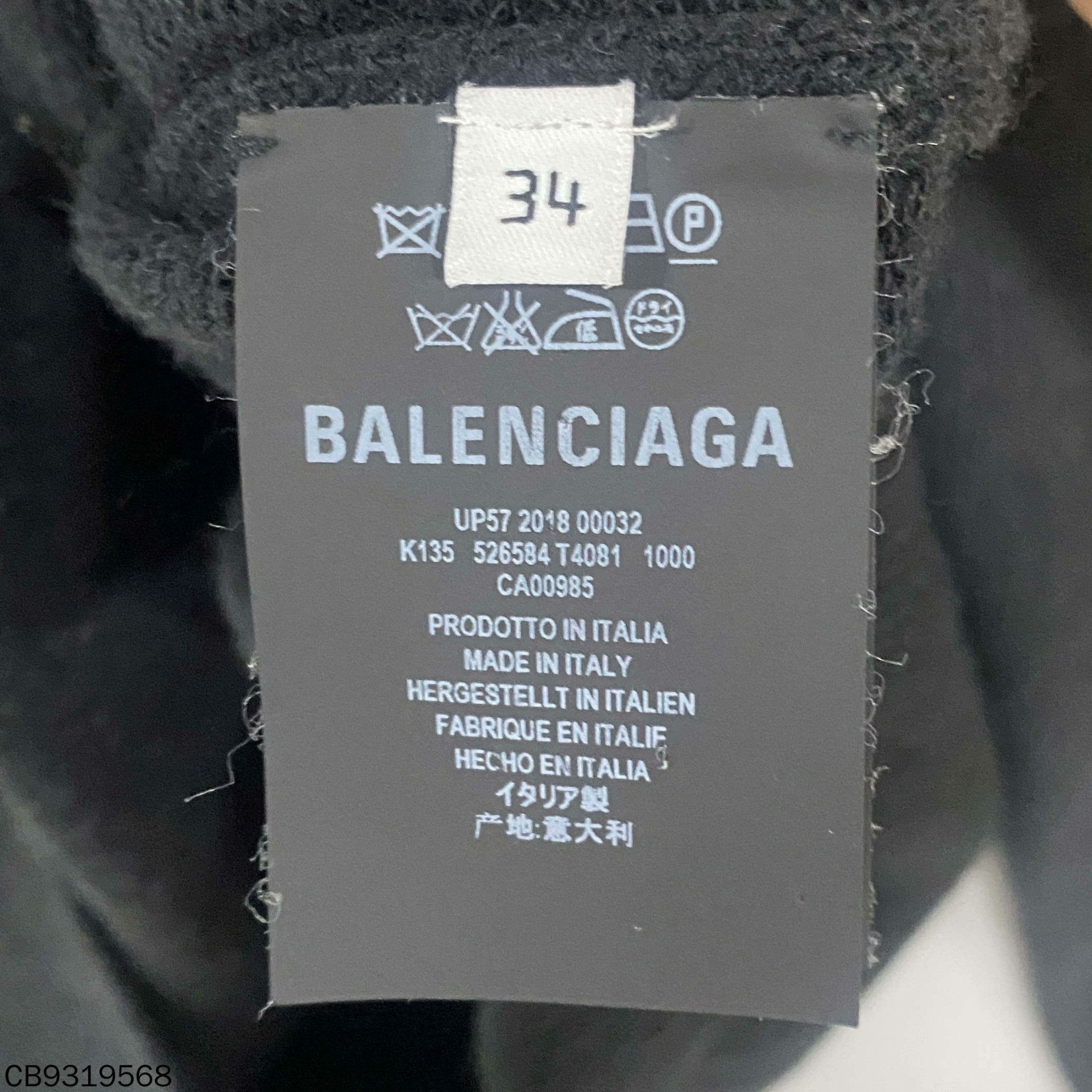 Balenciaga Balenciaga Embroidered Sweater 37 Men Size US S / EU 44-46 / 1 - 4 Thumbnail