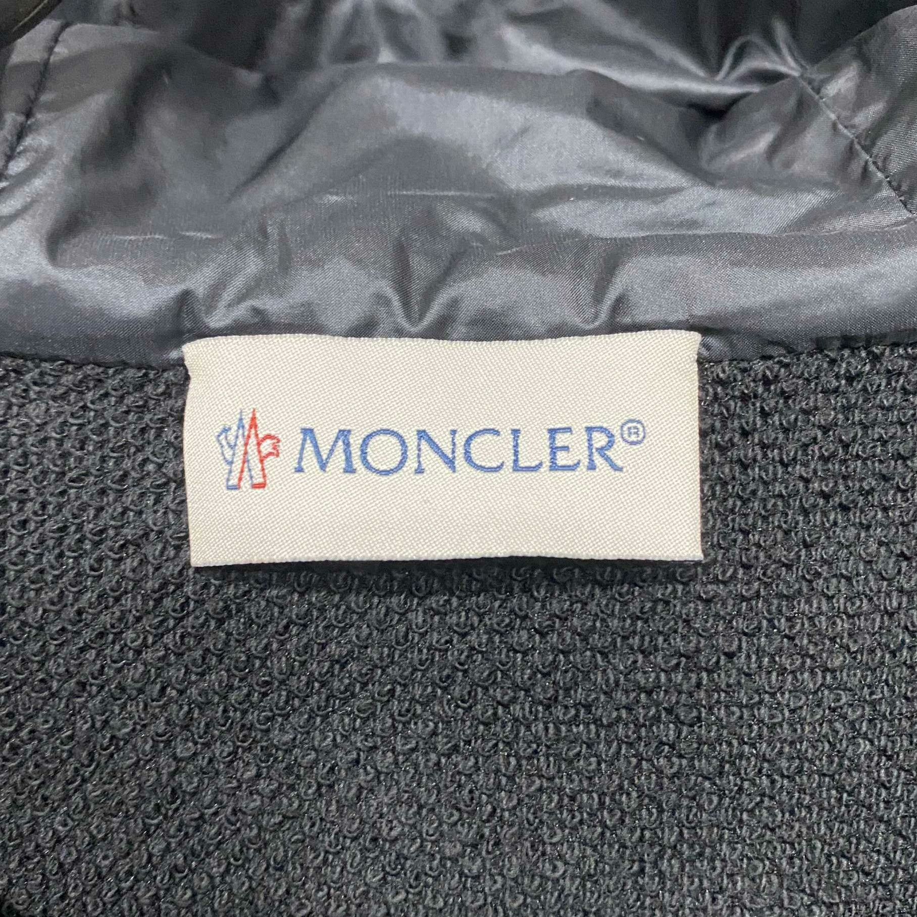 Moncler Moncler Retro Down Black Down Jacket M Women Size M / US 6-8 / IT 42-44 - 4 Thumbnail