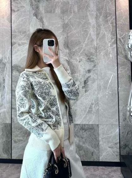 Dior Dior Embroidered Jacket L Women Size L / US 10 / IT 46 - 6 Thumbnail