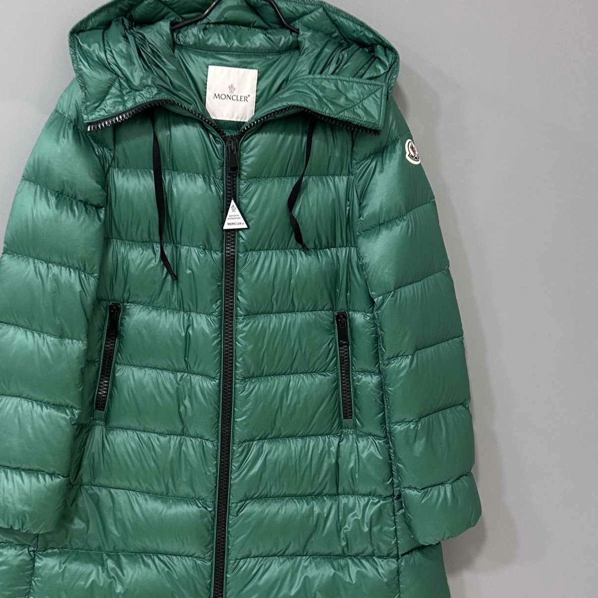 Moncler Moncler Down Green Down Jacket L Women Size XS / US 0-2 / IT 36-38 - 2 Thumbnail