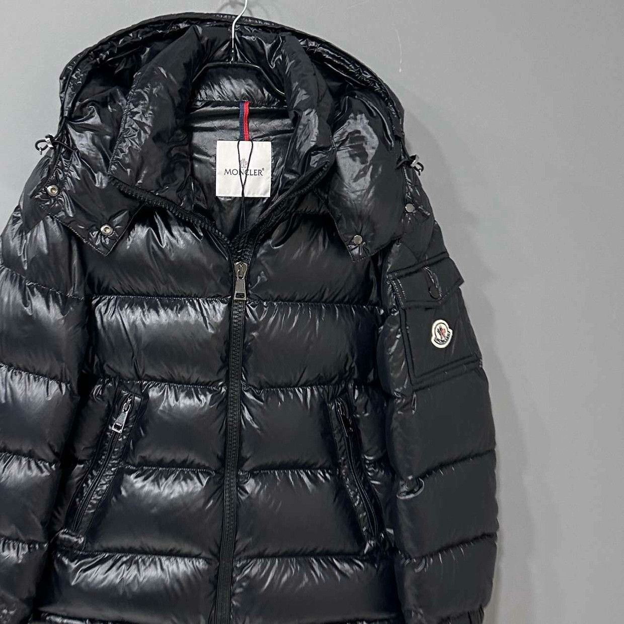 Moncler Moncler Down Black Heavy Coat L Men Size US L / EU 52-54 / 3 - 2 Thumbnail