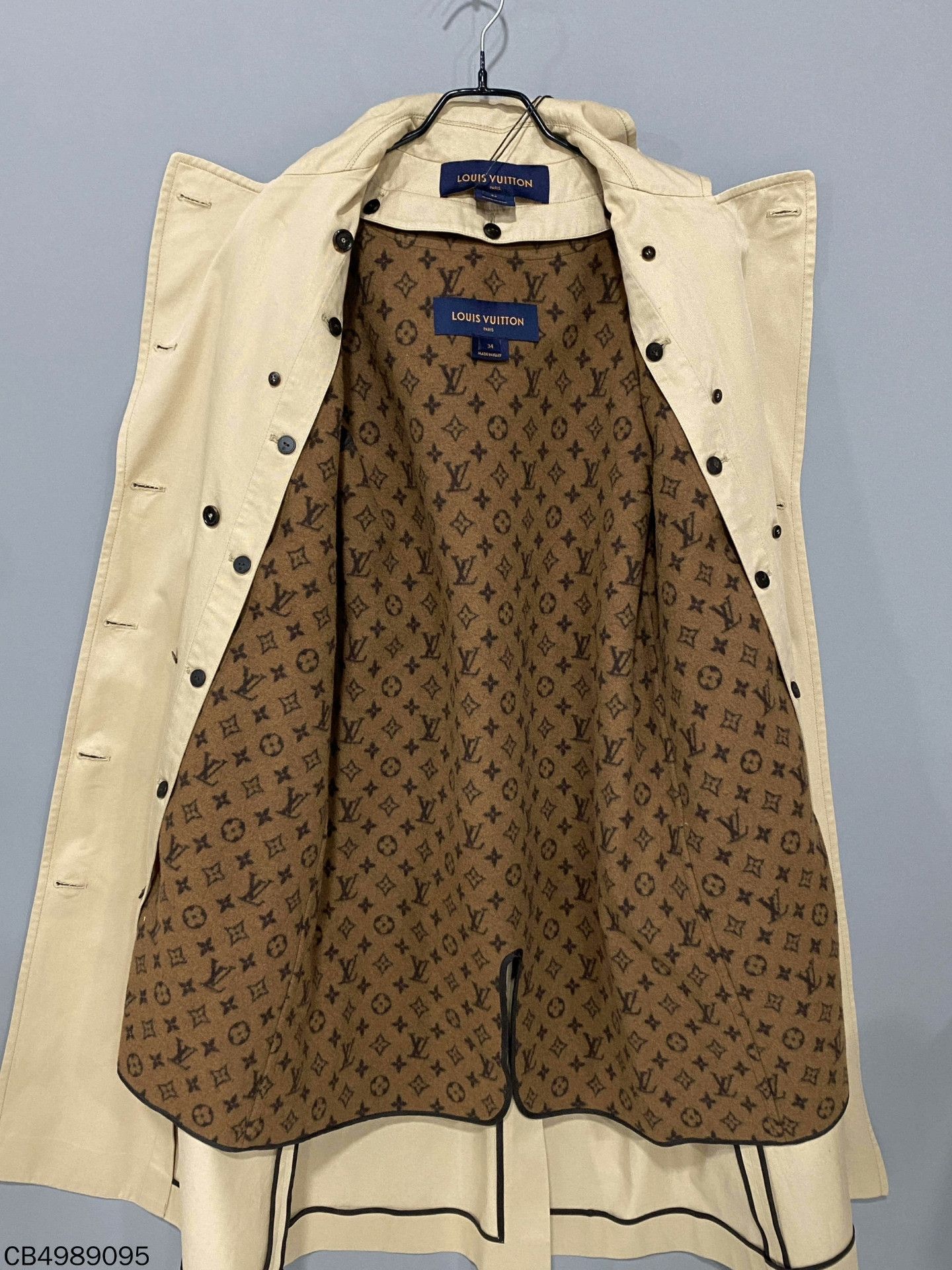 Louis Vuitton Louis Vuitton Wool Long Beige Coat M Women Size M / US 6-8 / IT 42-44 - 4 Thumbnail