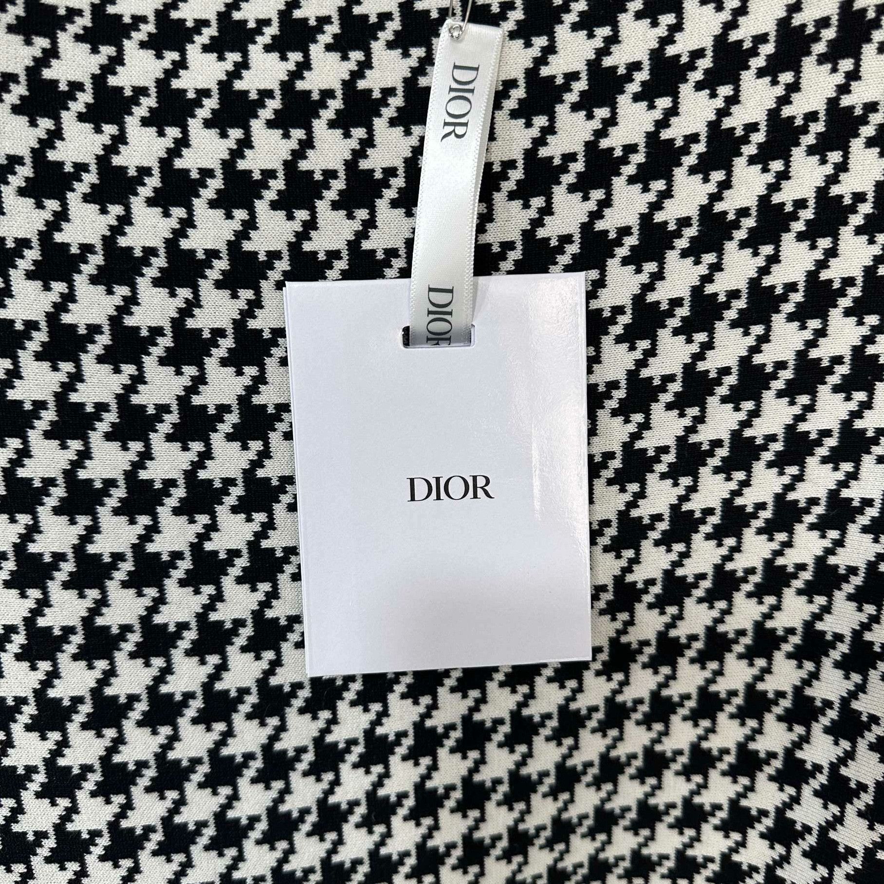 Dior Dior Tie-Dye Gradient Multi T-Shirt S Women Size S / US 4 / IT 40 - 7 Thumbnail