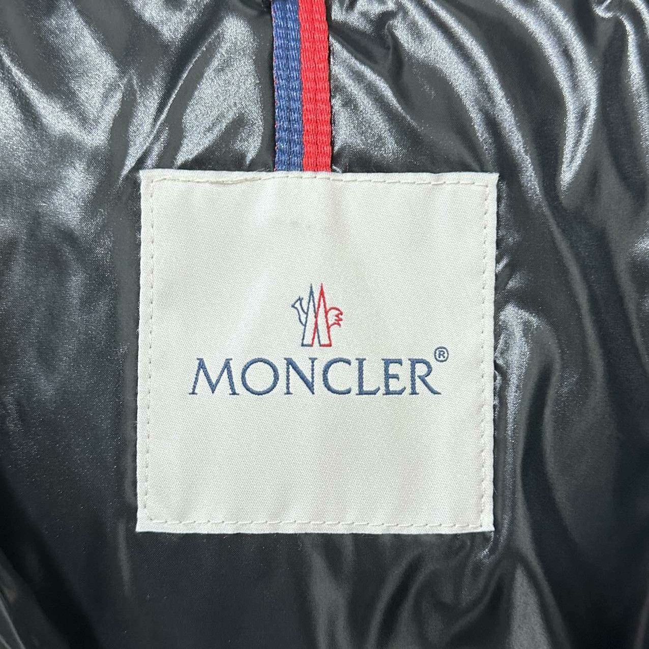 Moncler Moncler Down Down Jacket S Women Size S / US 4 / IT 40 - 7 Thumbnail