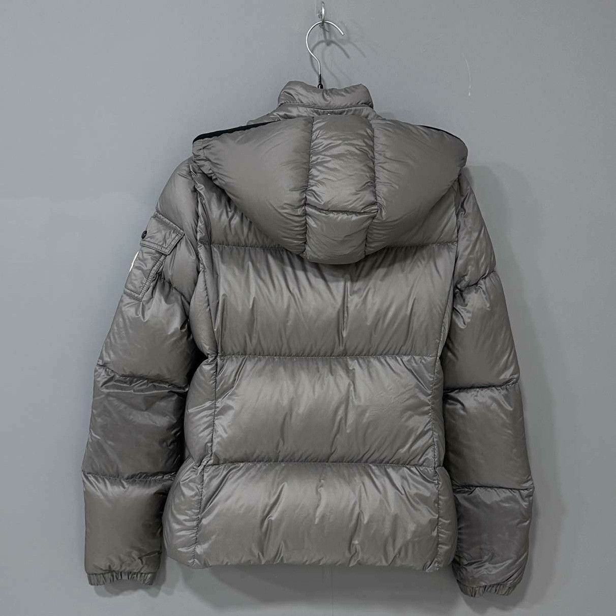 Moncler Moncler Down Gray Heavy Coat s Men Size US S / EU 44-46 / 1 - 3 Thumbnail