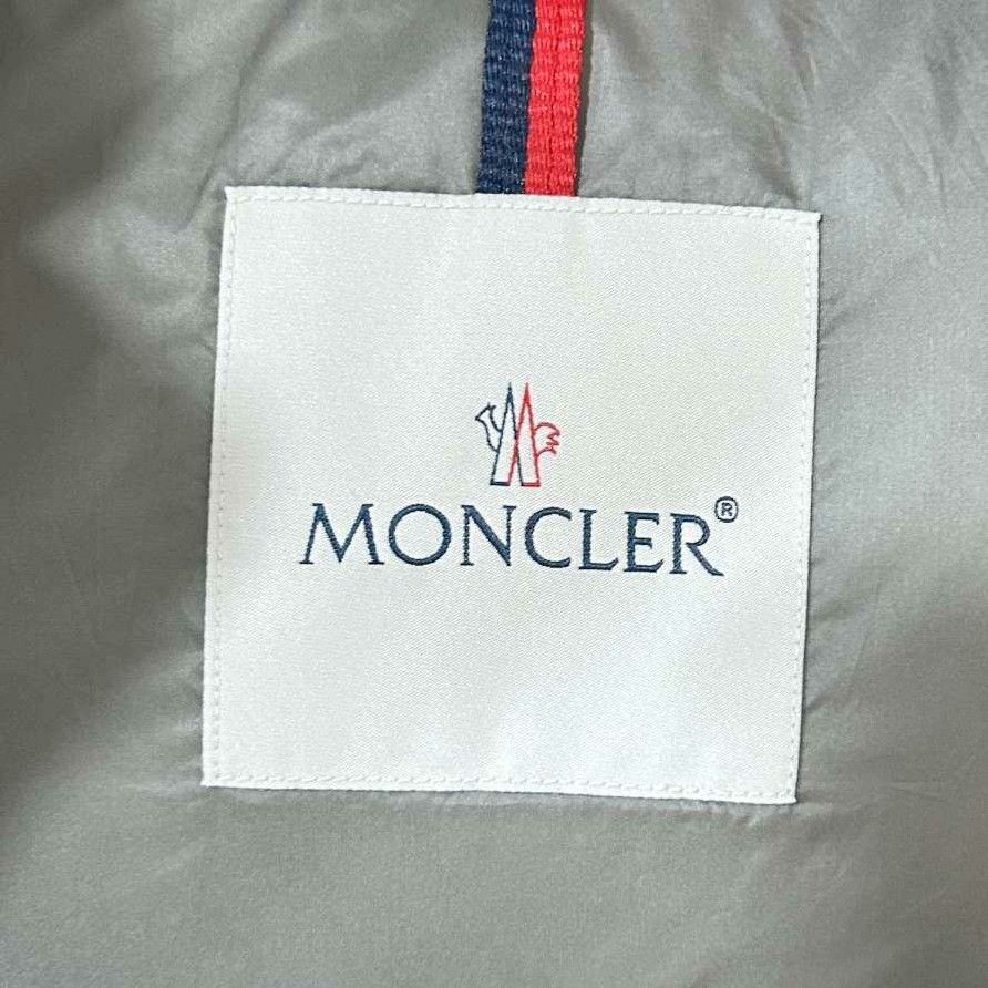 Moncler Moncler Down Gray Heavy Coat s Men Size US S / EU 44-46 / 1 - 7 Thumbnail