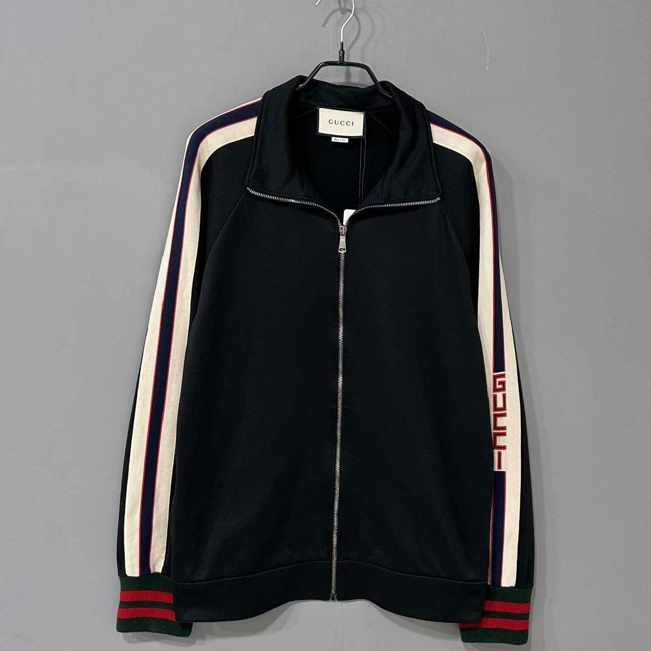 Gucci Gucci Black Light Jacket xl Men Size US XL / EU 56 / 4 - 2 Thumbnail