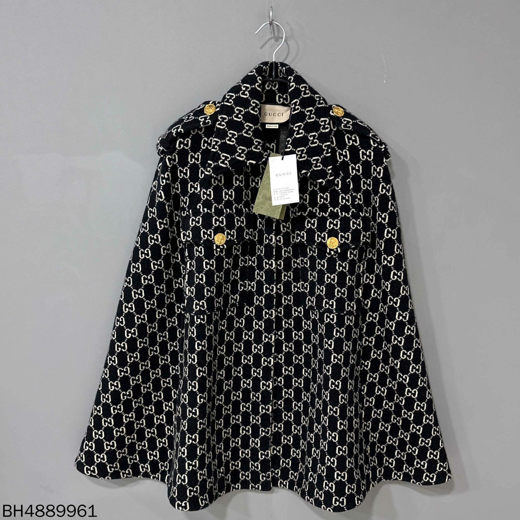 Gucci Gucci Gold Jacket S Women Size S / US 4 / IT 40 - 2 Thumbnail