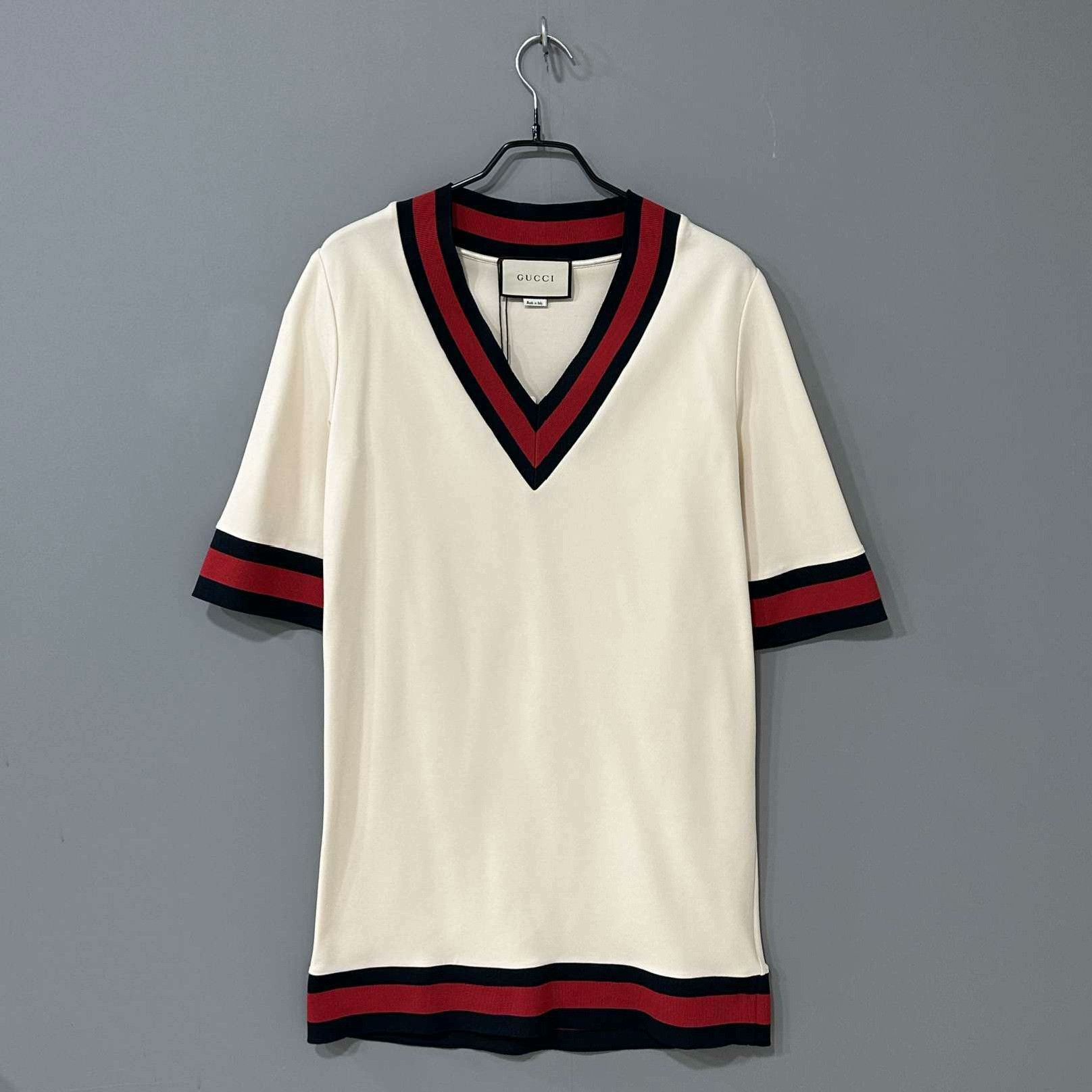 Gucci Gucci T-Shirt S Women Size S / US 4 / IT 40 - 2 Thumbnail