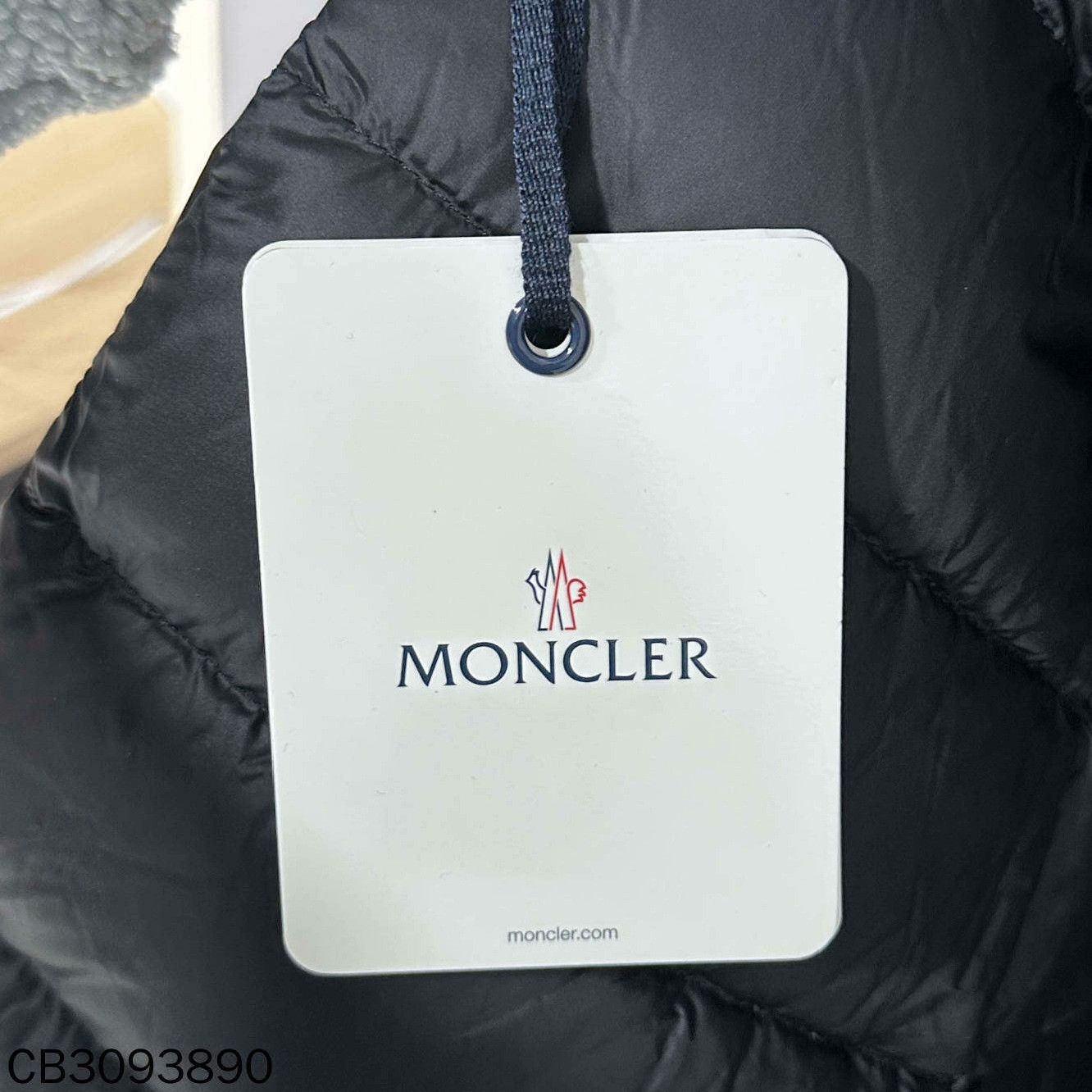 Moncler Moncler Nylon Down Down Jacket L Women Size L / US 10 / IT 46 - 5 Thumbnail
