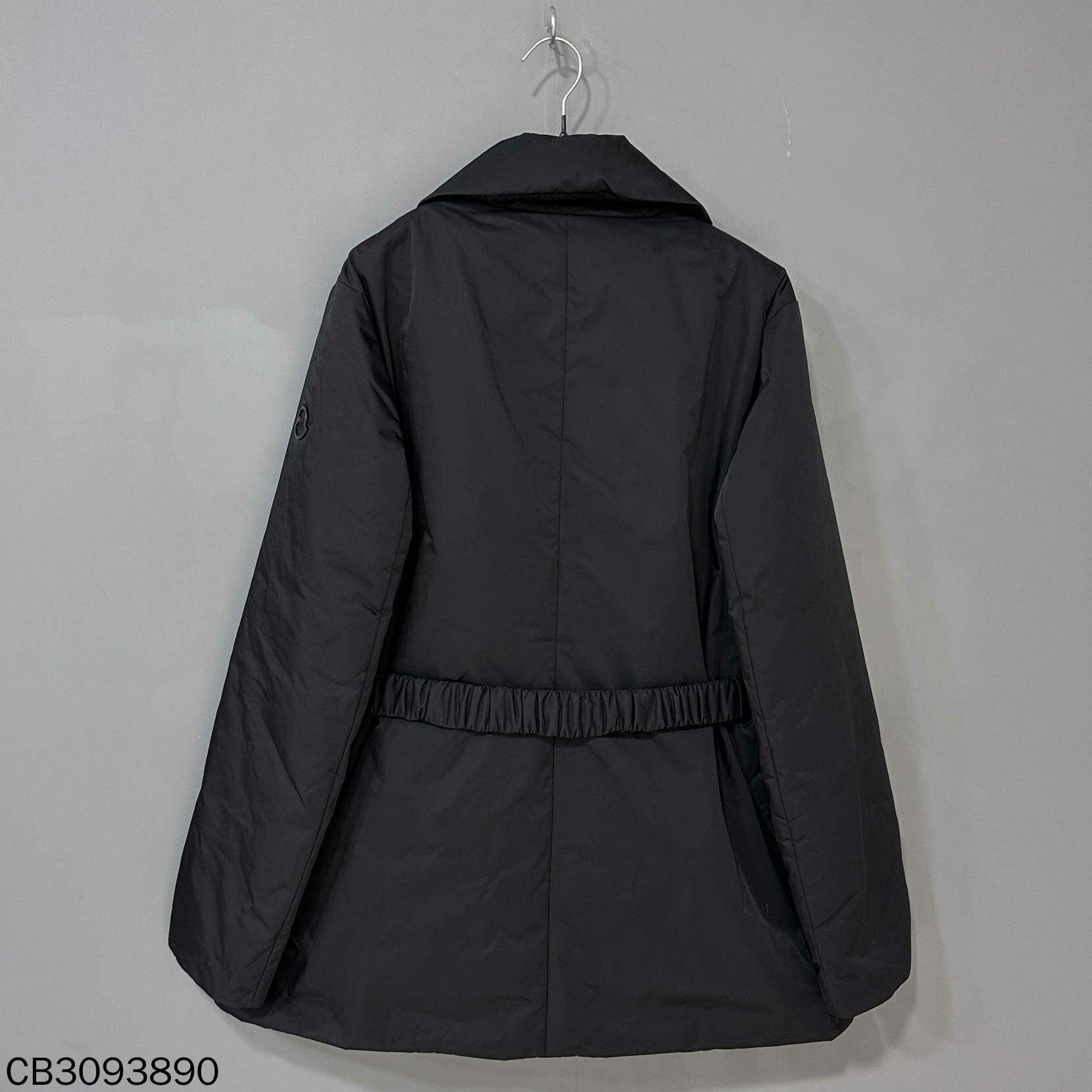 Moncler Moncler Nylon Down Down Jacket L Women Size L / US 10 / IT 46 - 3 Thumbnail