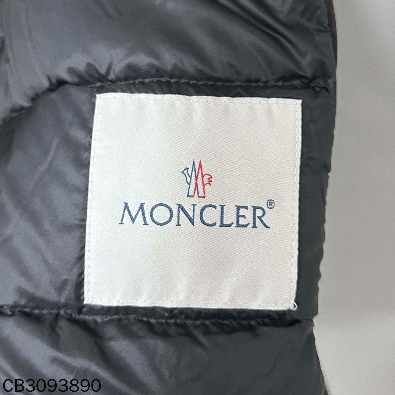Moncler Moncler Nylon Down Down Jacket L Women Size L / US 10 / IT 46 - 7 Thumbnail