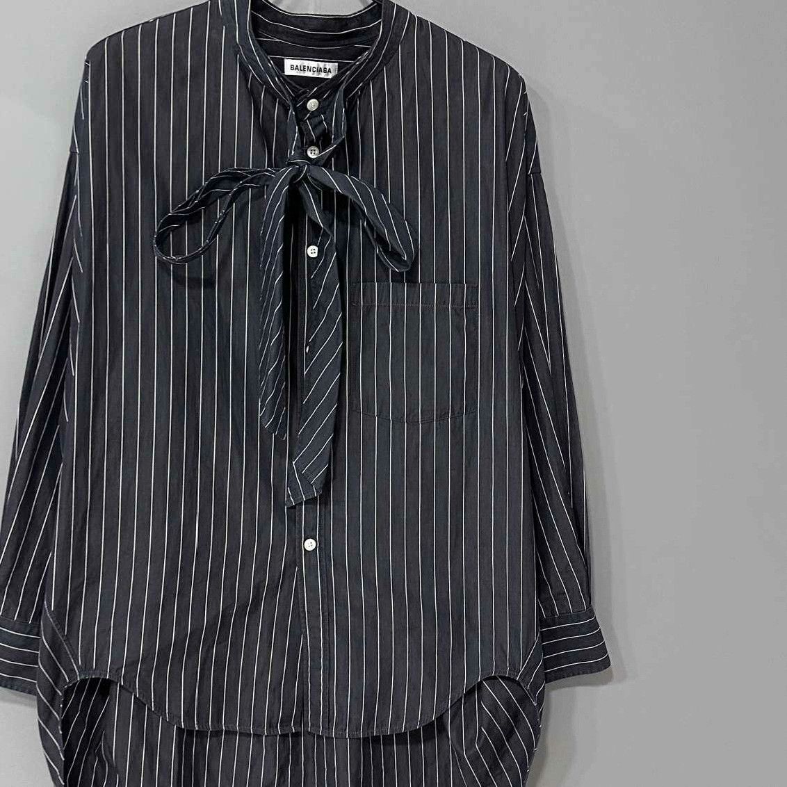 Balenciaga Balenciaga Retro Striped Button Up 40.5 Women Size M / US 6-8 / IT 42-44 - 2 Thumbnail