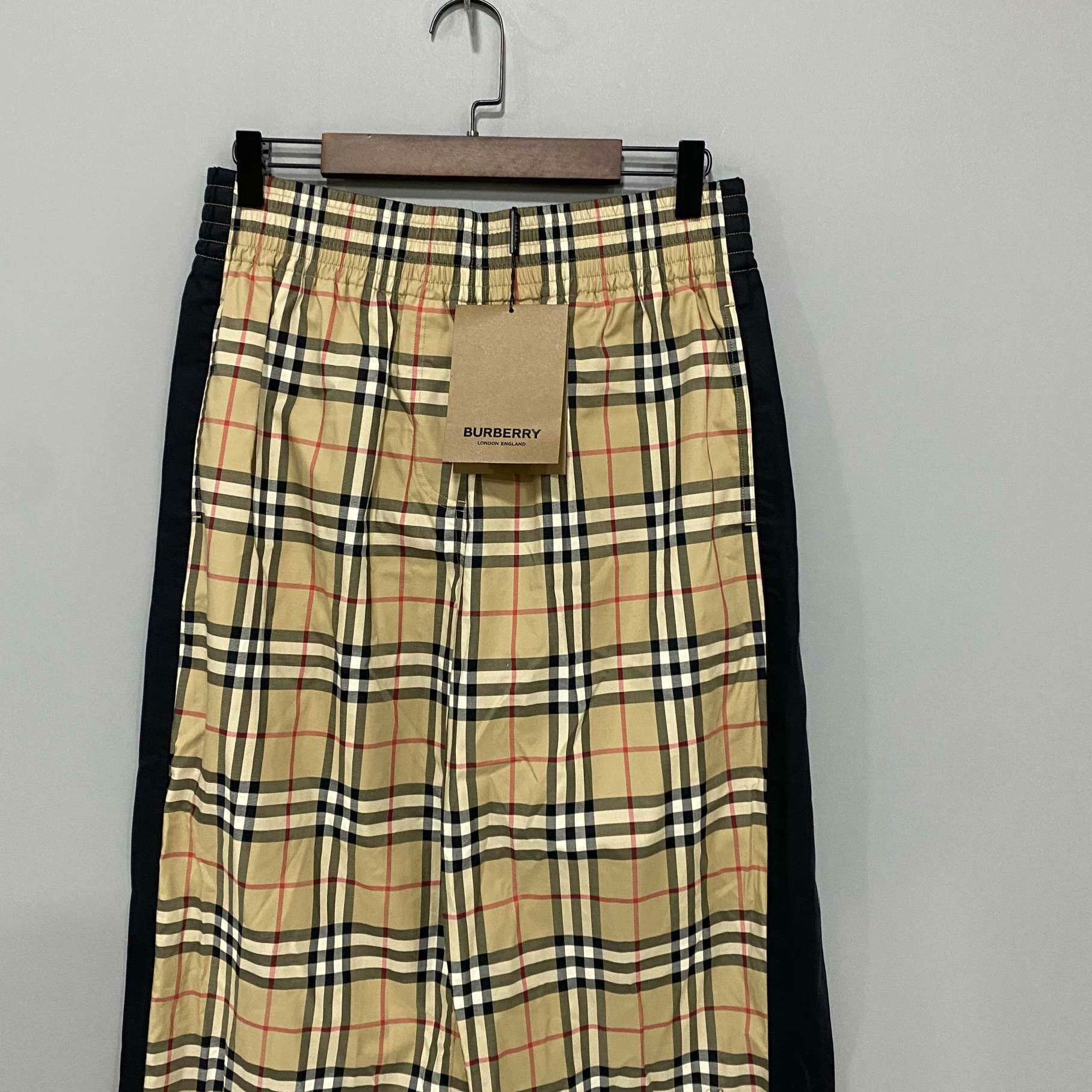 Burberry Burberry Casual Plaid Black Pants 26 Women Size 26" / US 2 / IT 38 - 2 Thumbnail