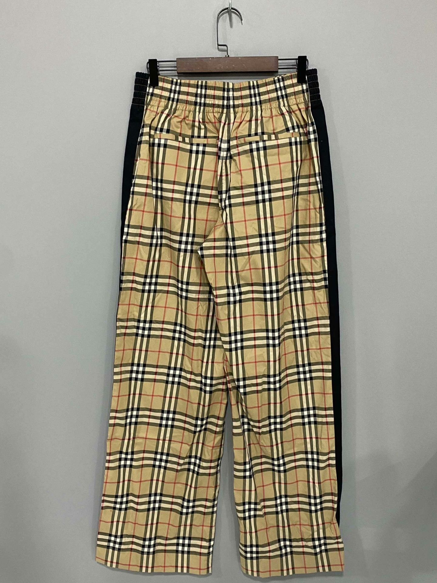 Burberry Burberry Casual Plaid Black Pants 26 Women Size 26" / US 2 / IT 38 - 3 Thumbnail