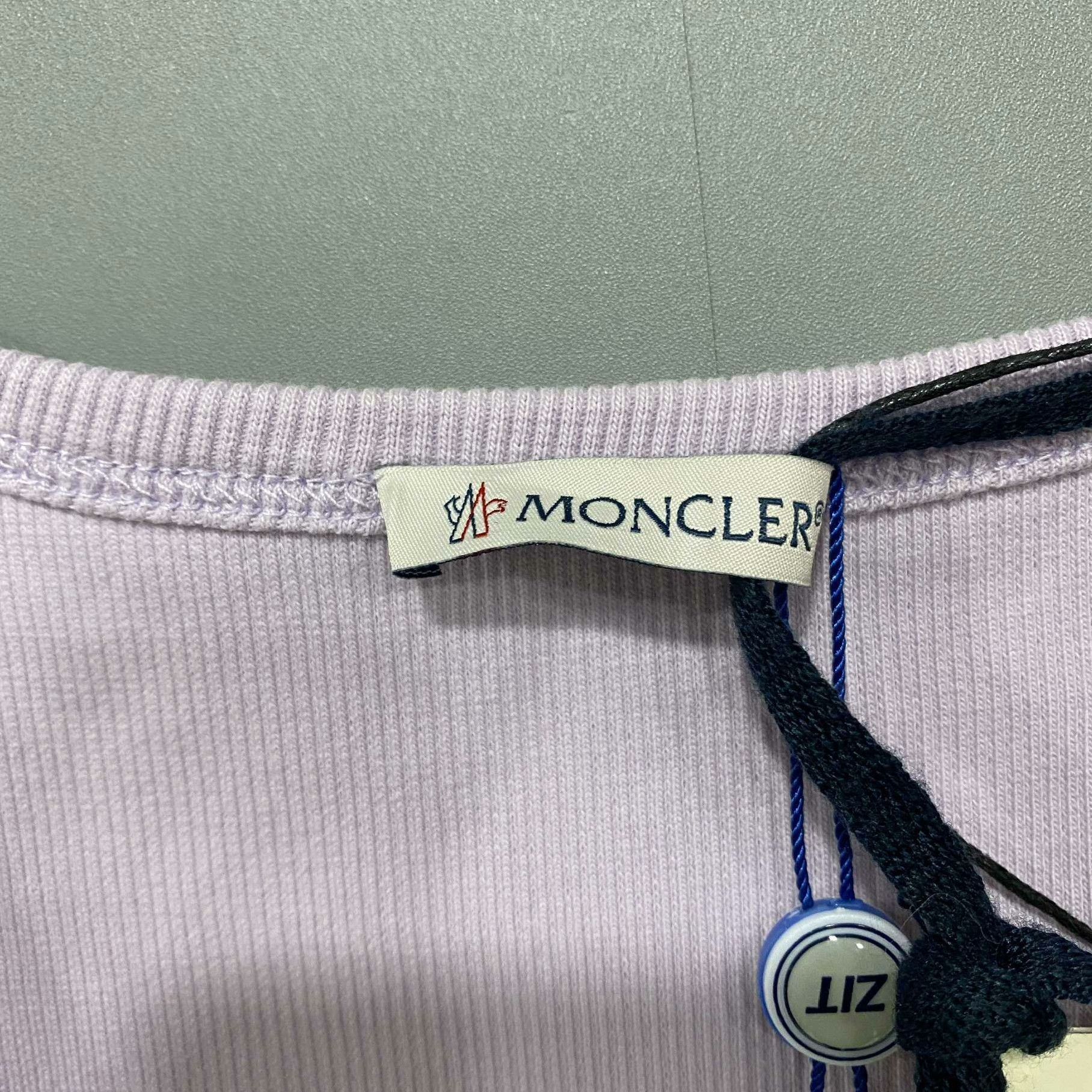 Moncler Moncler Retro Embroidered Purple Tank Top M Women Size M / US 6-8 / IT 42-44 - 4 Thumbnail