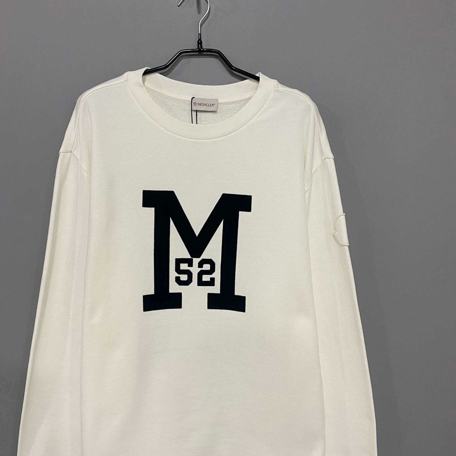 Moncler Moncler Retro White Hoodie XL Men Size US XL / EU 56 / 4 - 2 Thumbnail