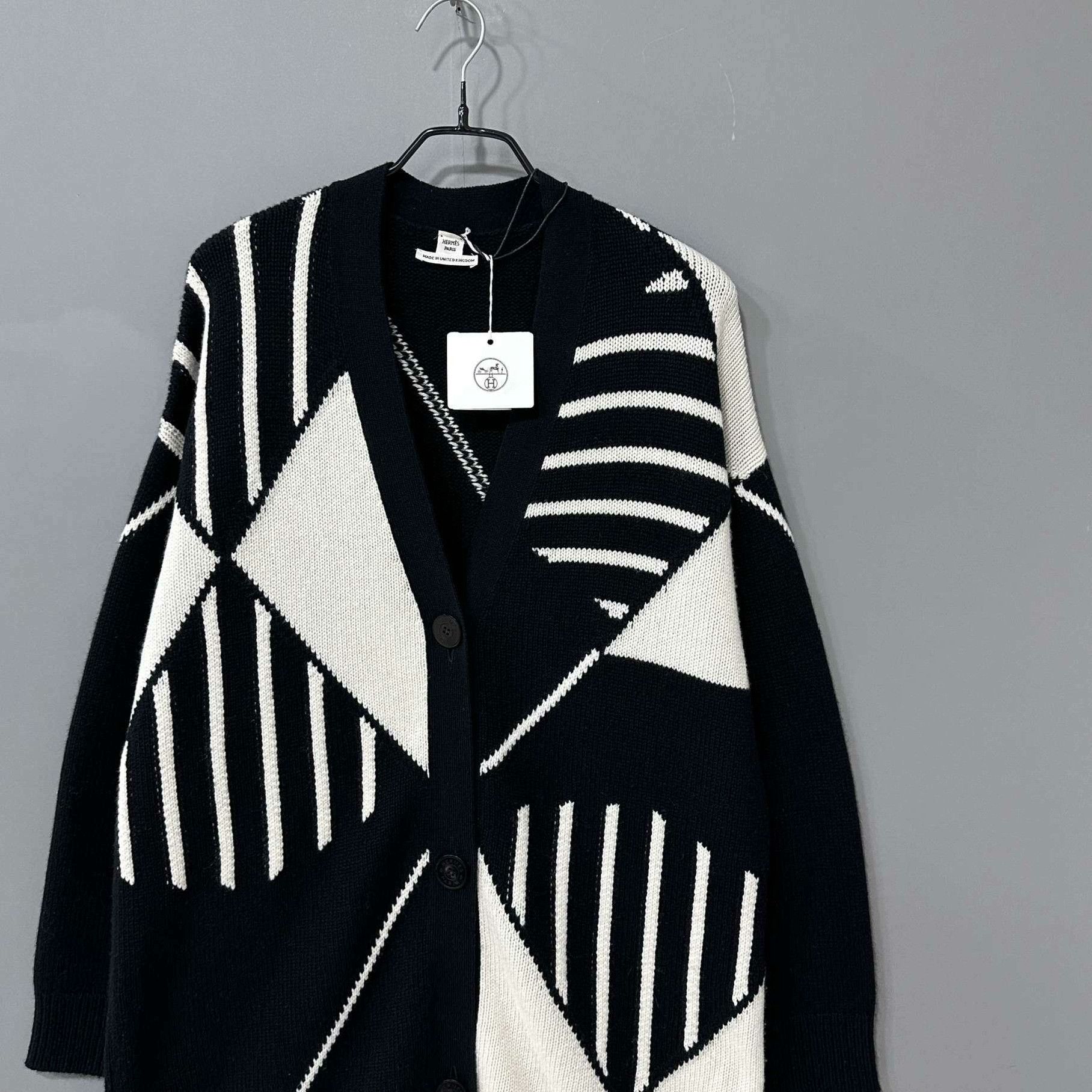 Hermes Hermes Long Multi Sweater 34 Women Size XS / US 0-2 / IT 36-38 - 2 Thumbnail