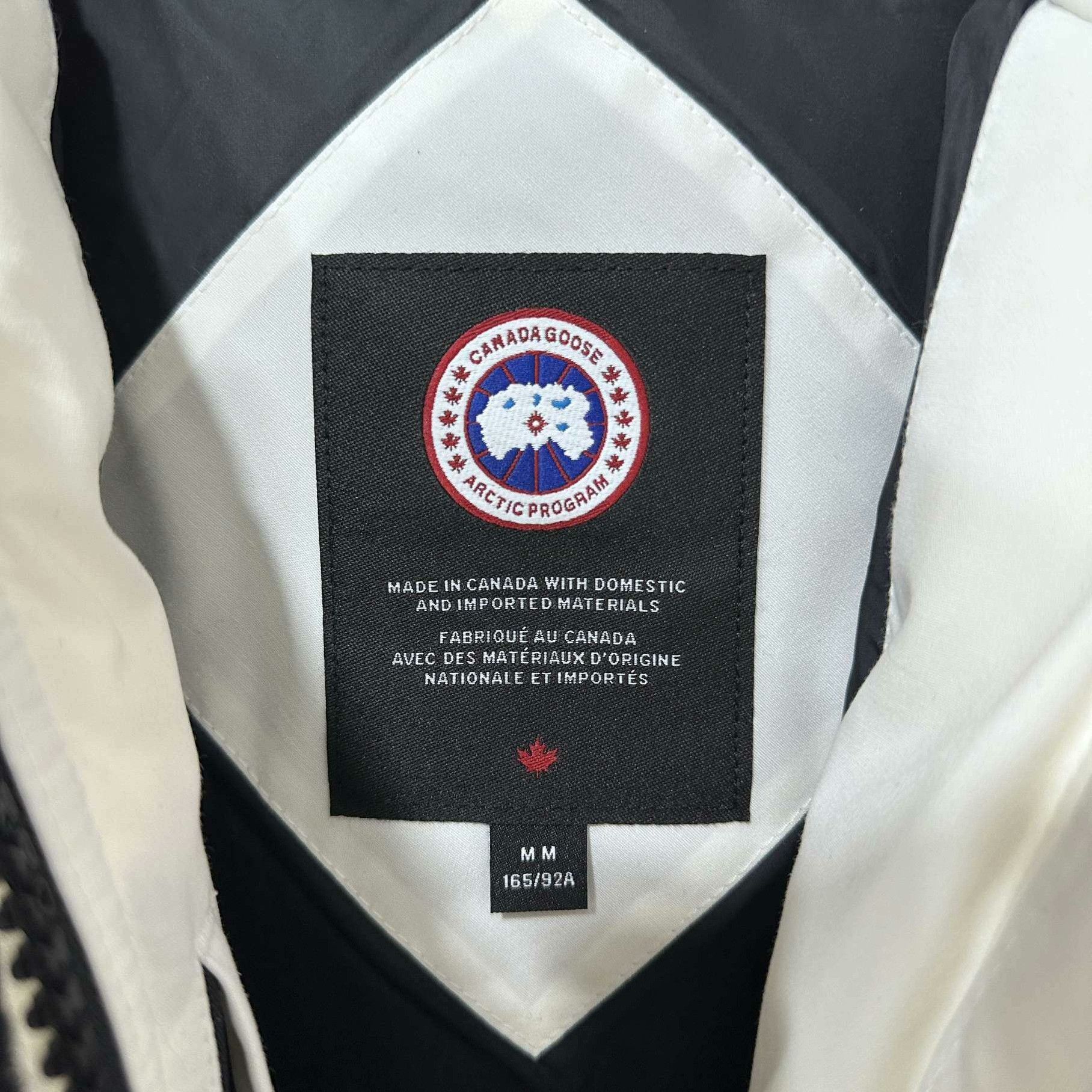 Canada Goose Canada Goose White Heavy Coat M Men Size US M / EU 48-50 / 2 - 7 Thumbnail