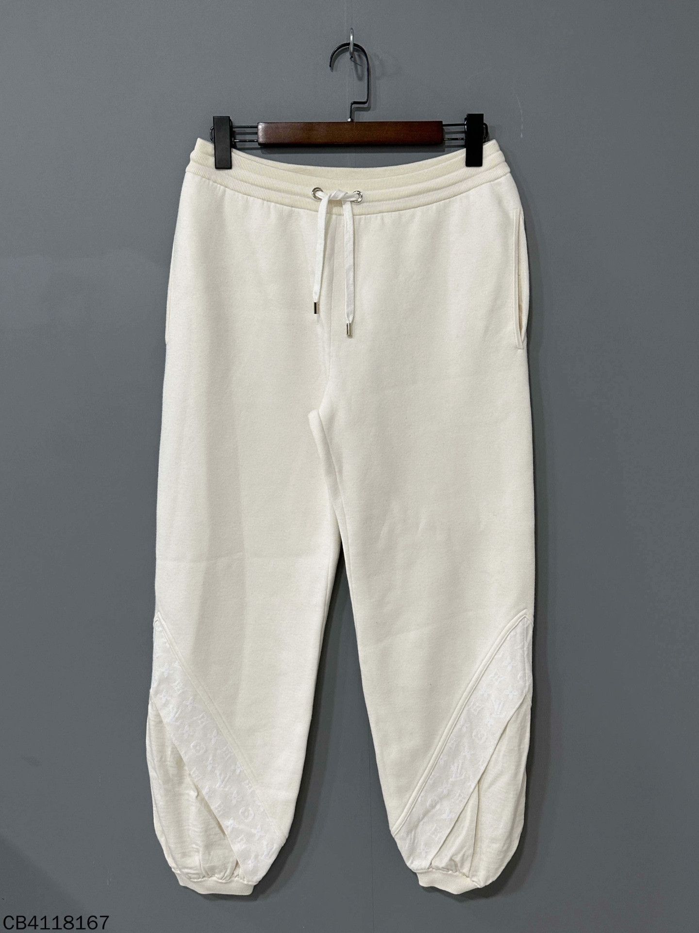 Louis Vuitton Louis Vuitton Pants 25 Women Size 25" / US 0 / IT 36 - 3 Thumbnail