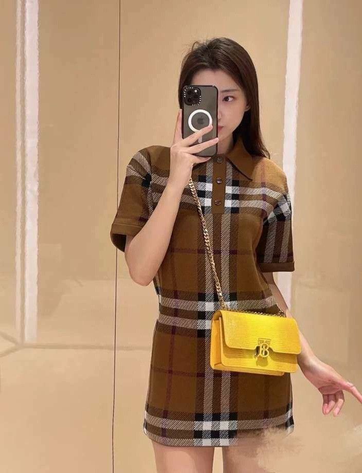 Burberry Burberry Wool Plaid Dress XS Women Size XS / US 0-2 / IT 36-38 - 7 Thumbnail