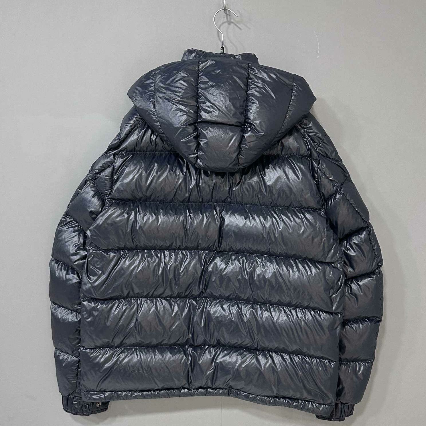 Moncler Moncler Down Heavy Coat L Men Size US L / EU 52-54 / 3 - 3 Thumbnail