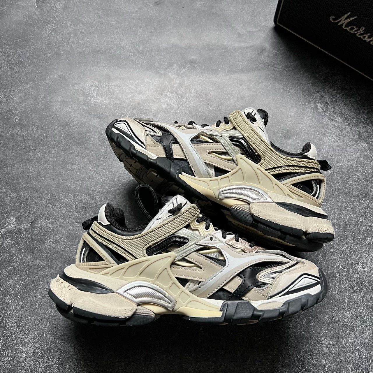 Balenciaga Balenciaga Multi Lowtop Sneakers 36 Women Size US 6 / IT 36 - 2 Thumbnail