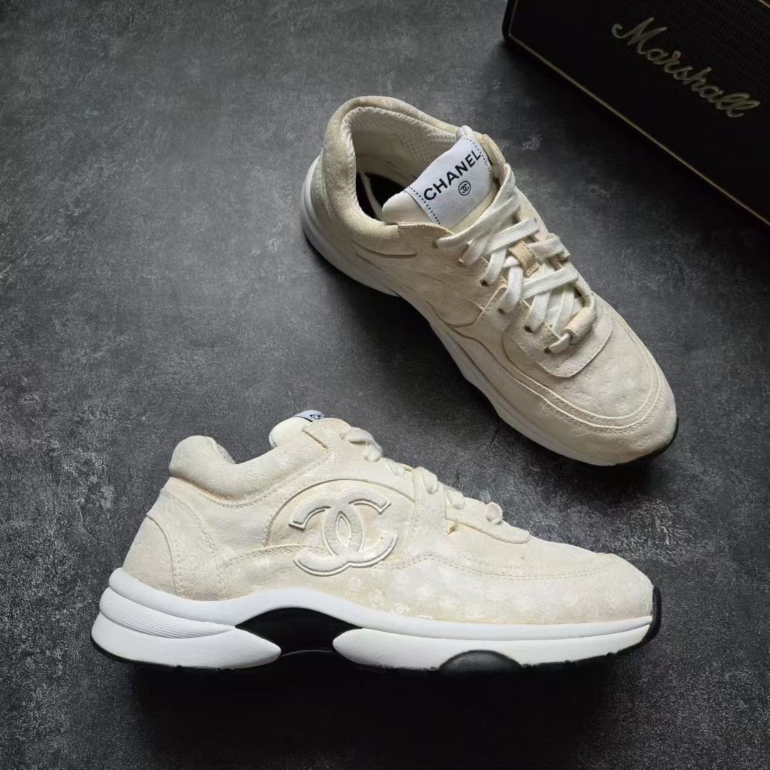 Balenciaga Balenciaga Gold Lowtop Sneakers 39 Women Size US 8.5 / IT 38.5 - 5 Thumbnail
