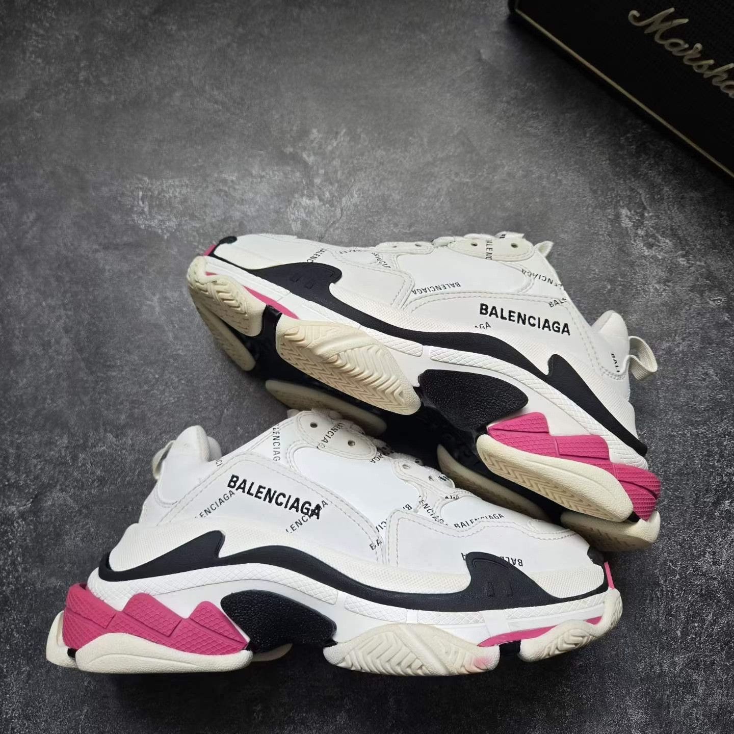 Balenciaga Balenciaga Pink Lowtop Sneakers S Women Size US 6 / IT 36 - 8 Thumbnail