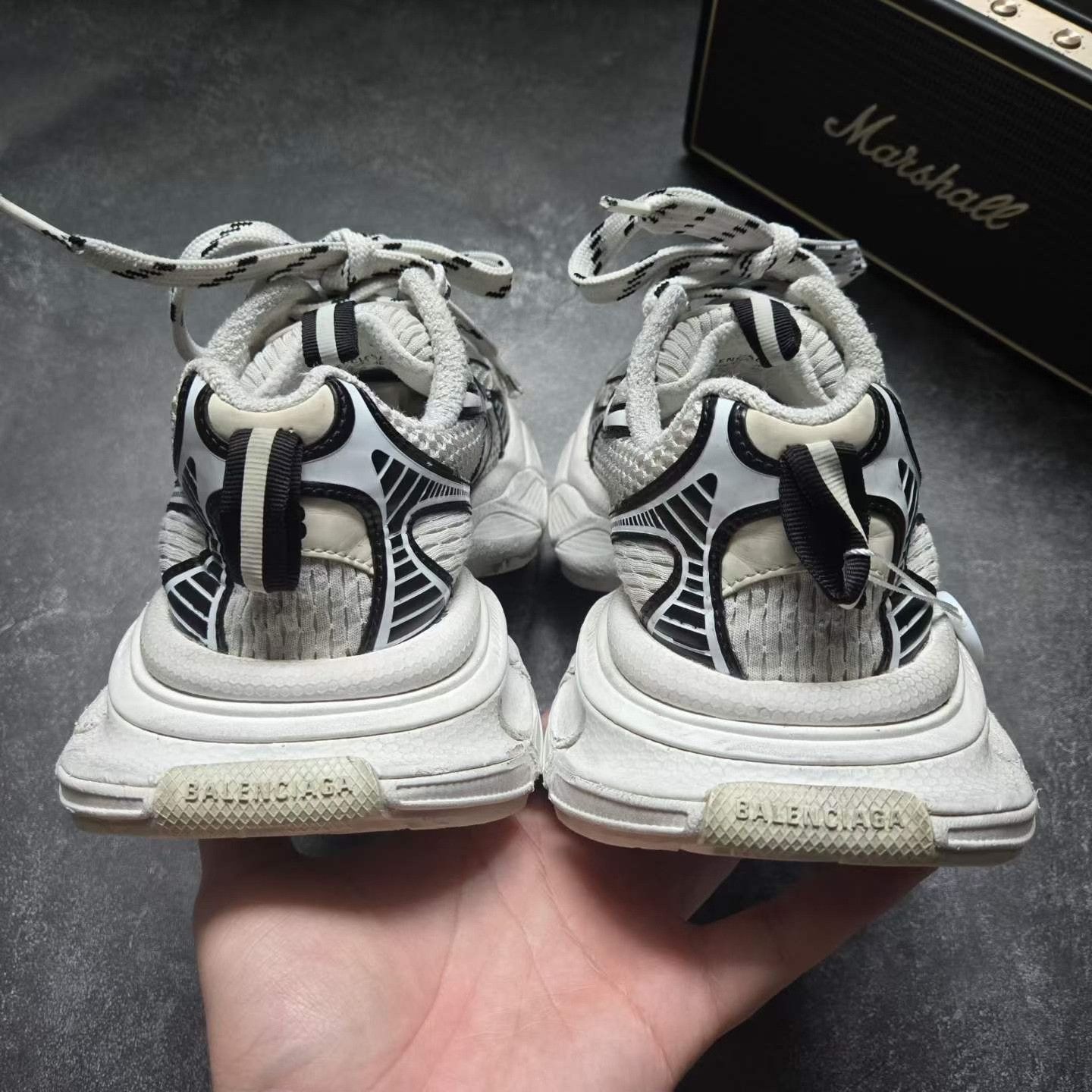 Balenciaga Balenciaga Black Lowtop Sneakers XXXL Women Size US 8 / IT 38 - 3 Thumbnail