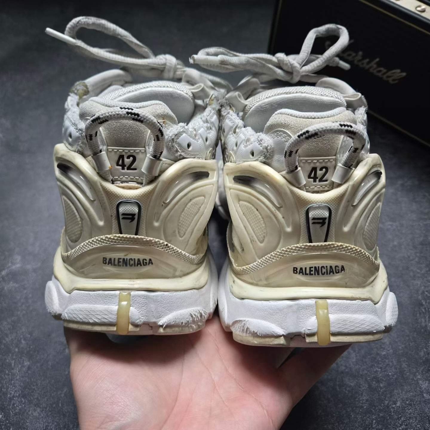 Balenciaga Balenciaga Running Black Lowtop Sneakers 42 Men Size US 9 / EU 42 - 3 Thumbnail