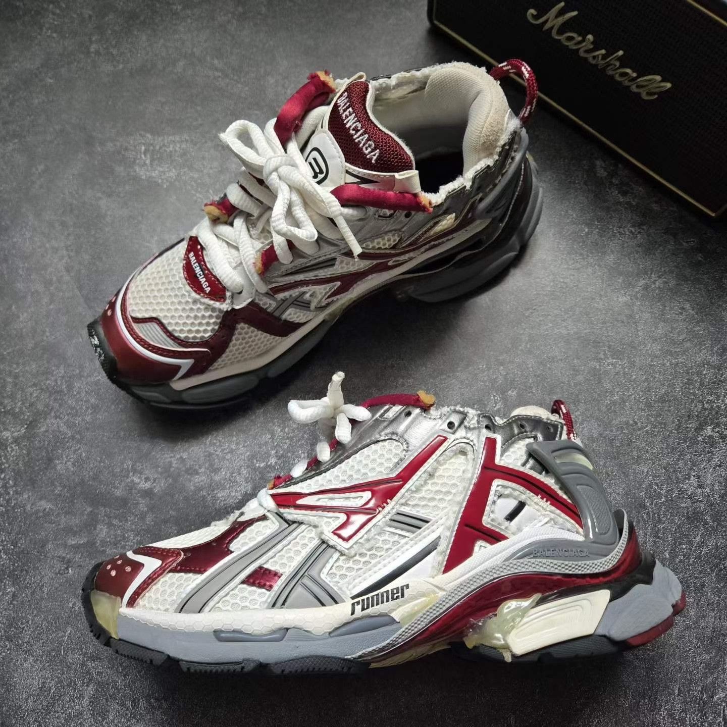 Balenciaga Balenciaga Running Red Lowtop Sneakers 38 Women Size US 7.5 / IT 37.5 - 4 Thumbnail