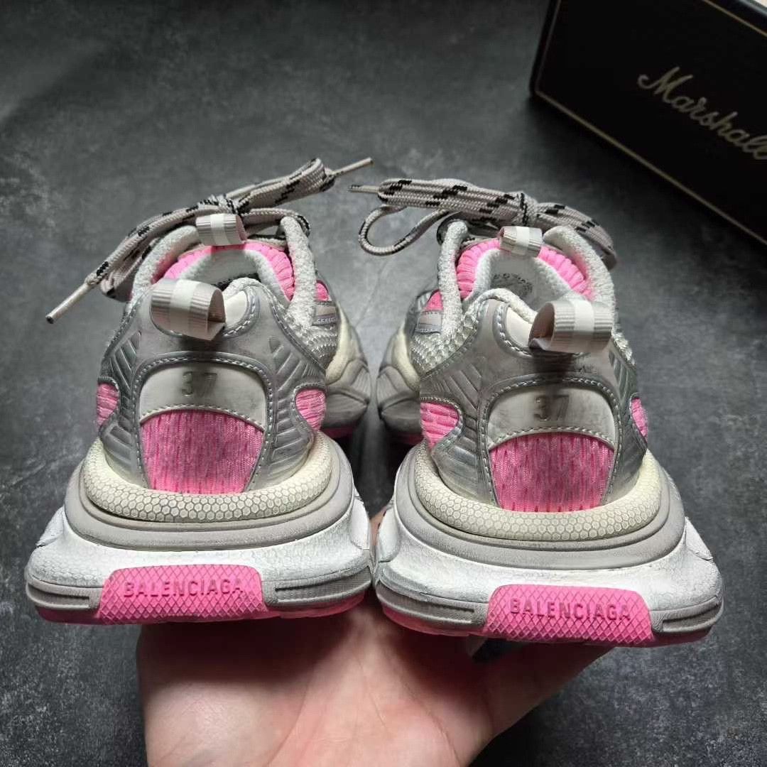 Balenciaga Balenciaga Pink Lowtop Sneakers XXXL Women Size US 8 / IT 38 - 3 Thumbnail