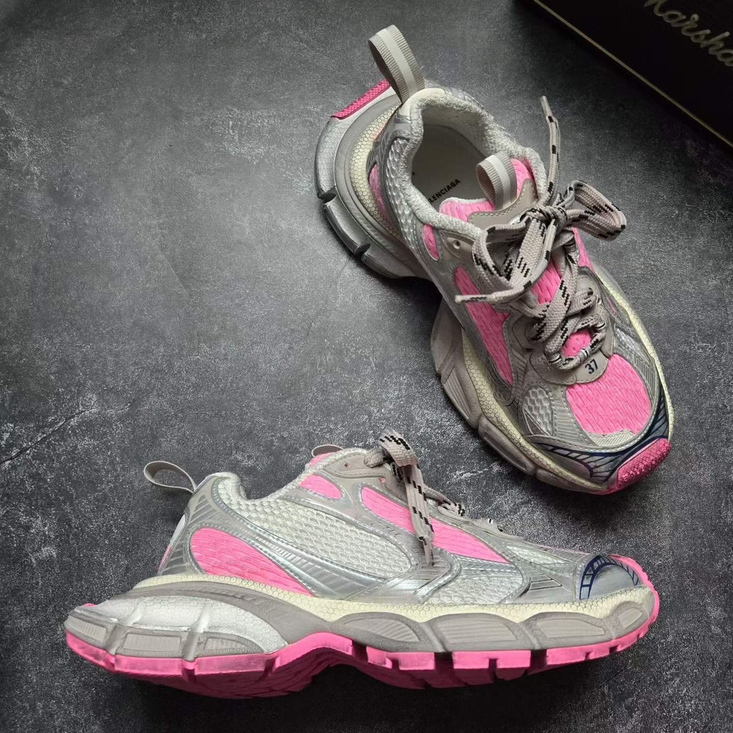 Balenciaga Balenciaga Pink Lowtop Sneakers XXXL Women Size US 8 / IT 38 - 6 Thumbnail