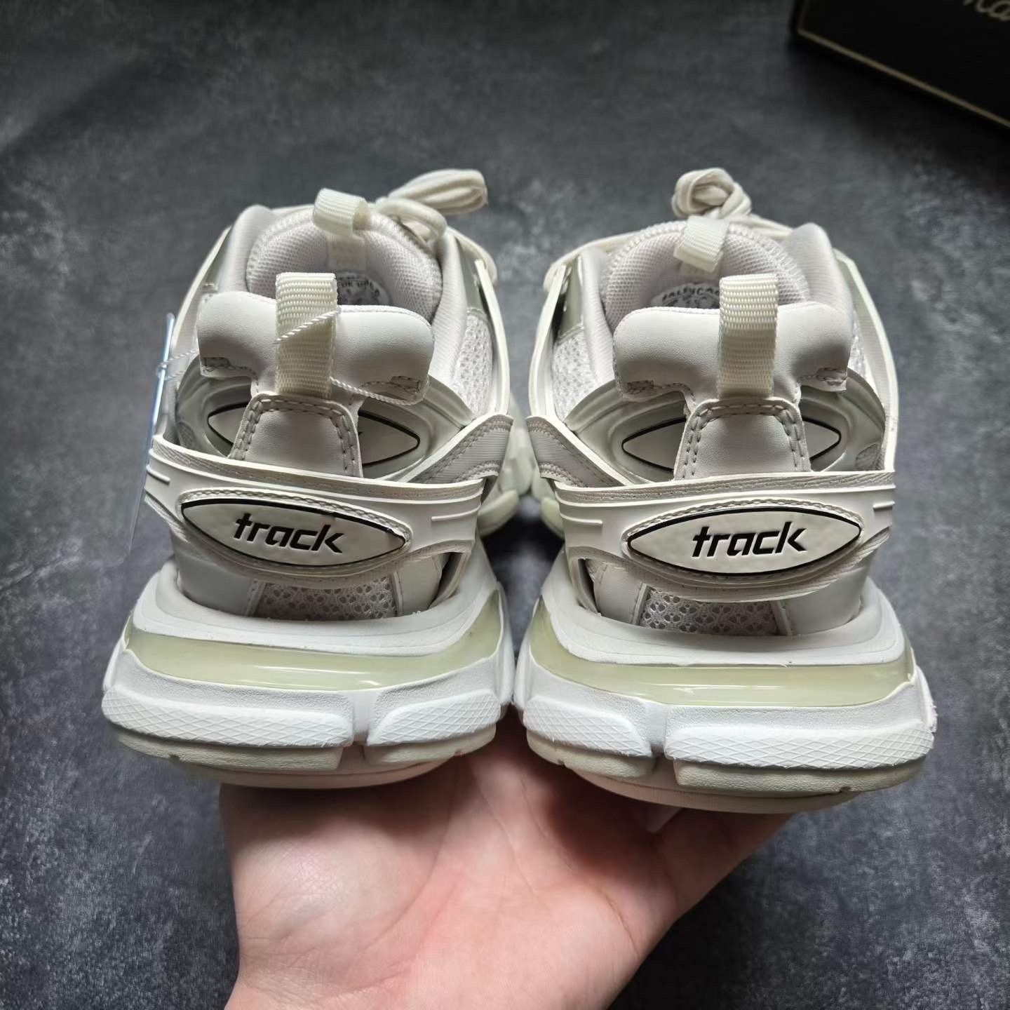 Balenciaga Balenciaga White Lowtop Sneakers 39 Men Size US 6.5 / EU 39-40 - 3 Thumbnail