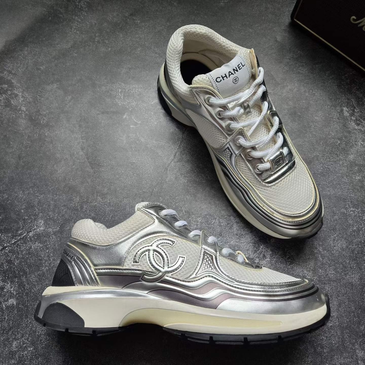 Balenciaga Balenciaga Silver Lowtop Sneakers 42 Men Size US 9 / EU 42 - 6 Thumbnail