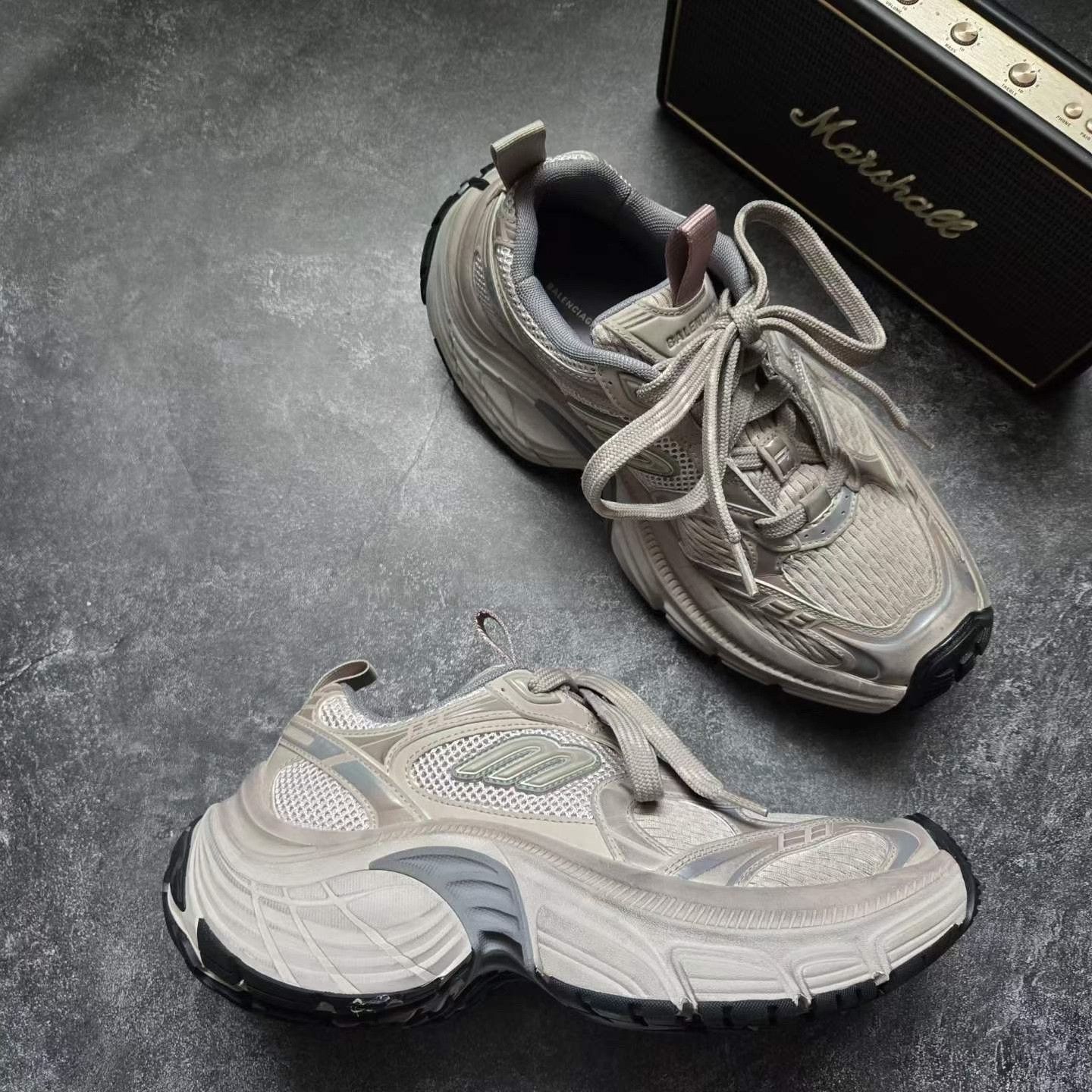 Balenciaga Balenciaga Gray Lowtop Sneakers XL Men Size US 10 / EU 43 - 6 Thumbnail