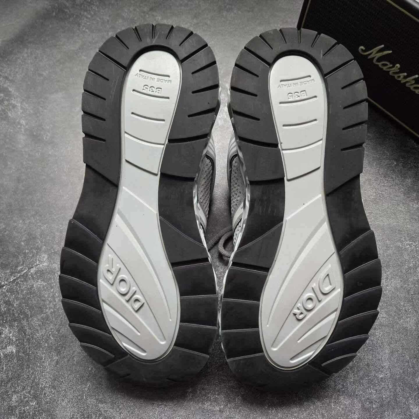 Balenciaga Balenciaga Gray Lowtop Sneakers 35 Men Size US 5 / EU 37 - 7 Thumbnail