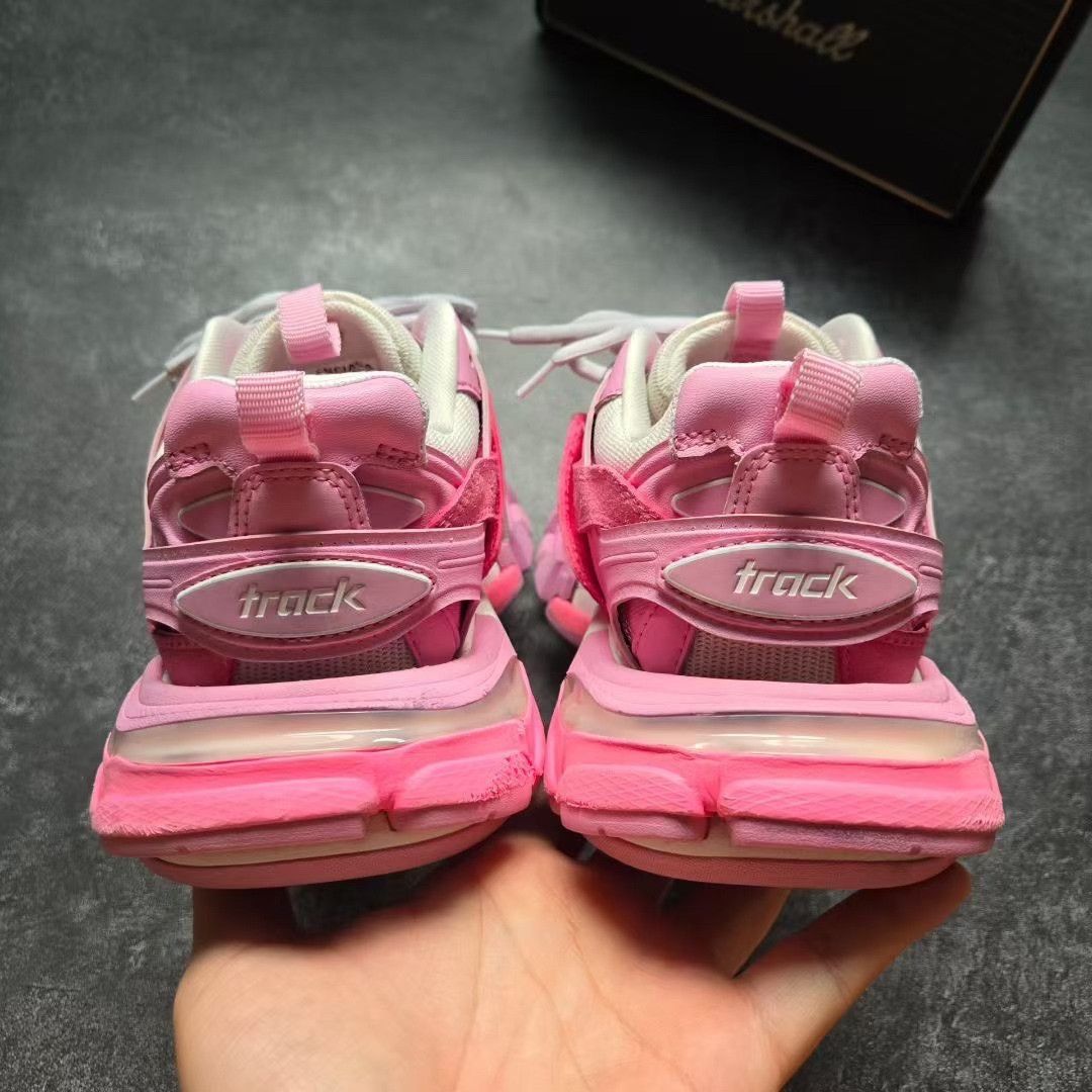 Balenciaga Balenciaga Pink Lowtop Sneakers 36 Women Size US 6 / IT 36 - 6 Thumbnail