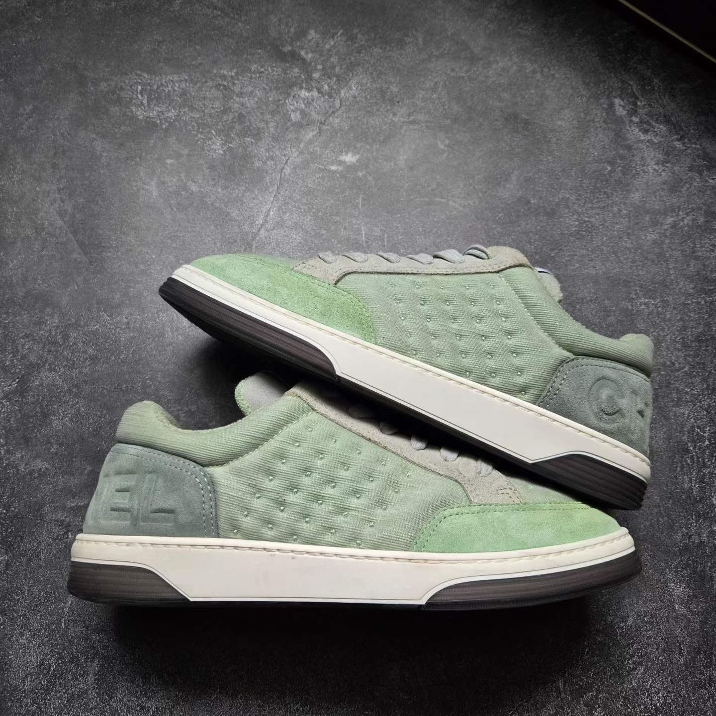 Balenciaga Balenciaga Green Lowtop Sneakers 37 Women Size US 6.5 / IT 36.5 - 8 Thumbnail