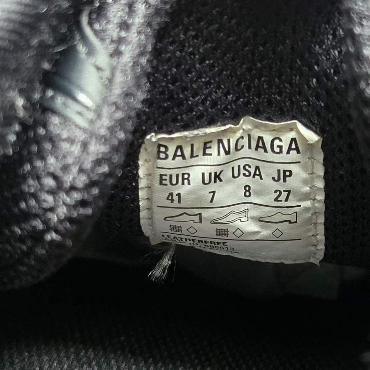 Balenciaga Balenciaga Gold Lowtop Sneakers 41 Men Size US 8.5 / EU 41-42 - 5 Thumbnail