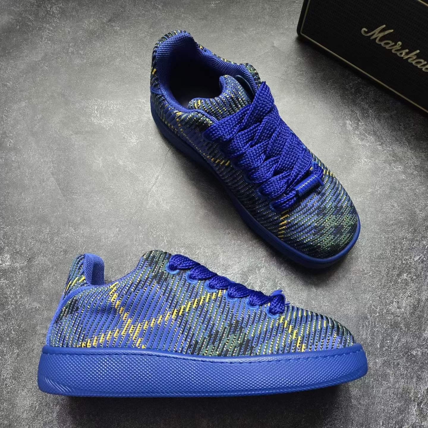 Balenciaga Balenciaga Casual Plaid Gold Lowtop Sneakers 41 Men Size US 8.5 / EU 41-42 - 6 Thumbnail