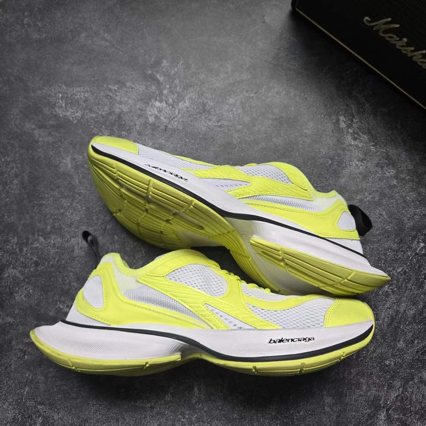 Balenciaga Balenciaga Green Lowtop Sneakers 41 Men Size US 8.5 / EU 41-42 - 8 Thumbnail